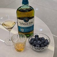 苏格登全面换新装，老版同步跌破新低：怎么分辨新老，275元的15年值得囤吗