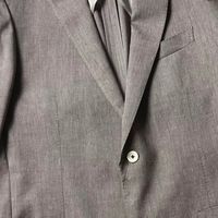 蓝豹总被排进一线，但别拿着排行榜就进店：成衣、定制和ONE是三条完全不同的路