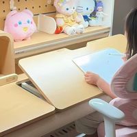 护脊、护眼、正姿？儿童学习桌椅三大卖点过一遍生物力学：一个半属实，钱只该花在4个参数上