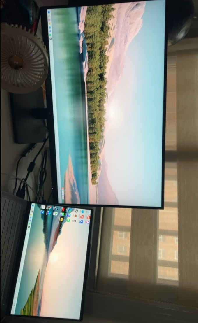 显示器