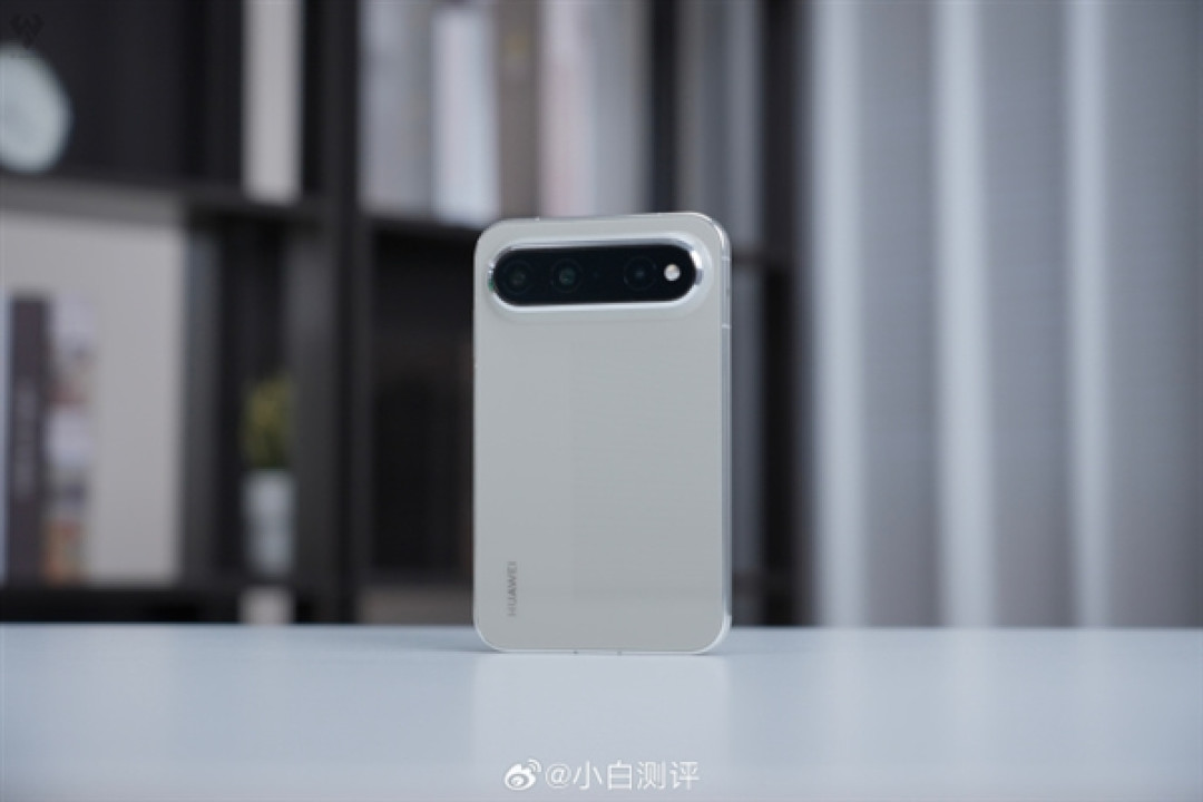 屏占比最高机型!华为Pura X View四色真机实拍:感受下阔直板形态
