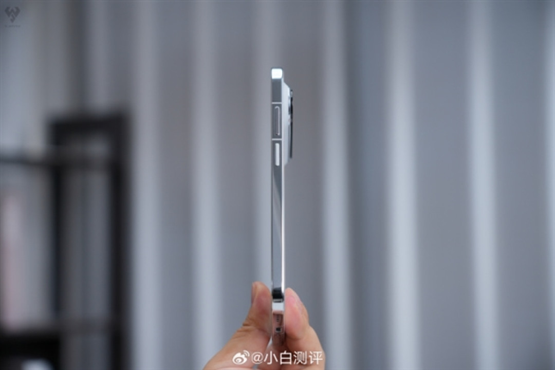 屏占比最高机型!华为Pura X View四色真机实拍:感受下阔直板形态