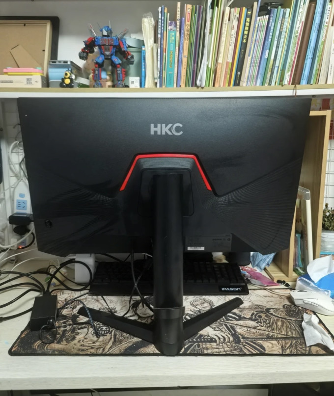 惠科显示器