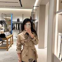 官方在拍草原纪录片，奥莱在打五折：这个秋天的 Burberry，多少钱值得买