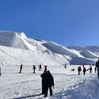 今年夏天最后一批户外雪：南半球滑雪进入收官倒计时，新西兰和澳大利亚怎么选