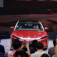 续航破千、闪充9分钟，比亚迪两款旗舰发布，大汉预售24.99万起