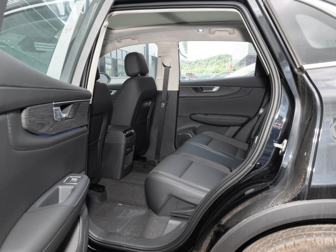 美孚中型SUV