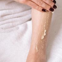 秋冬洗完澡就紧绷的人想特别补水？补水身体乳我会先看资质和锁水