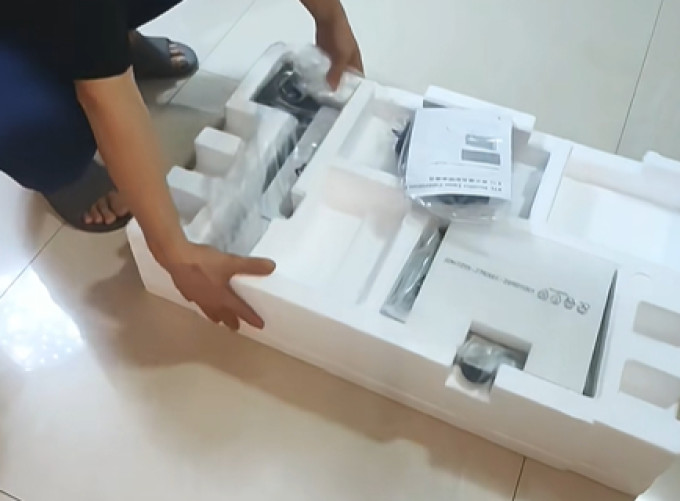 显示器