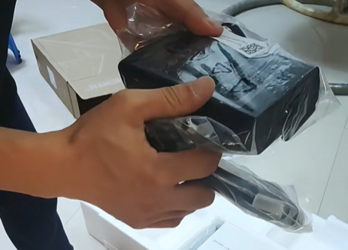 显示器
