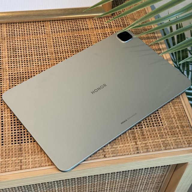 荣耀平板也出Pro Max了：X10 Pro Max今日发布、8月28日开卖，开学季怎么选，先把9款机型的账算清