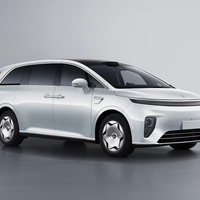 享界V8成都车展首秀：全系800V、最高830km，家用MPV买家该不该等这台车？