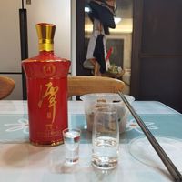 中秋前，潭酒“大瓶装”被炒起来了：公斤红潭一百多一斤、五斤紫龙潭18不到千元一坛，真划算吗