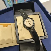 公价4400元，金料值8700元：MoonSwatch 1969"登月金表"今天首批着腕，我把全网二级市场的报价对了一遍，三类人想清楚再动手