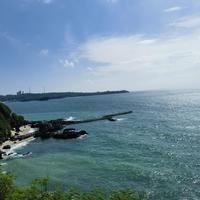 19号台风在北部湾"赖着不走"，涠洲岛停航排到24号：行程被坑的钱，到底能退回来多少？