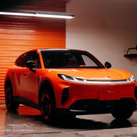 ADS5 SE已经下探到10.49万，ADS5 Pro却有三个“首搭”：等极狐T7之前，先把成都车展的华为智驾对一遍账