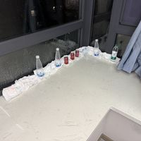 台风"白海豚"过后，飘窗漏水了：翻遍全网30多篇求助帖，我发现第一步不是找师傅，而是先找"付钱的人"