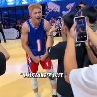 草根绝杀四冠王！101比99险胜追梦格林那一刻，现场炸了