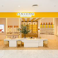 欧舒丹50岁：黑石私有化、传赴美IPO，中国市场却越卖越尴尬，这瓶护手霜的故事还讲得动吗