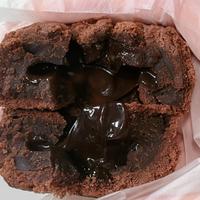 中秋流心月饼备料：法芙娜的可可粉、黑巧、耐高温豆是三样东西，看完账本再下单