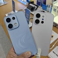 4K档直屏机对决｜OPPO Reno16 Pro对比vivo X300E