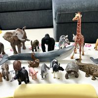 思乐稳、Papo精、CollectA全、国产赌：动物模型四大阵营横评