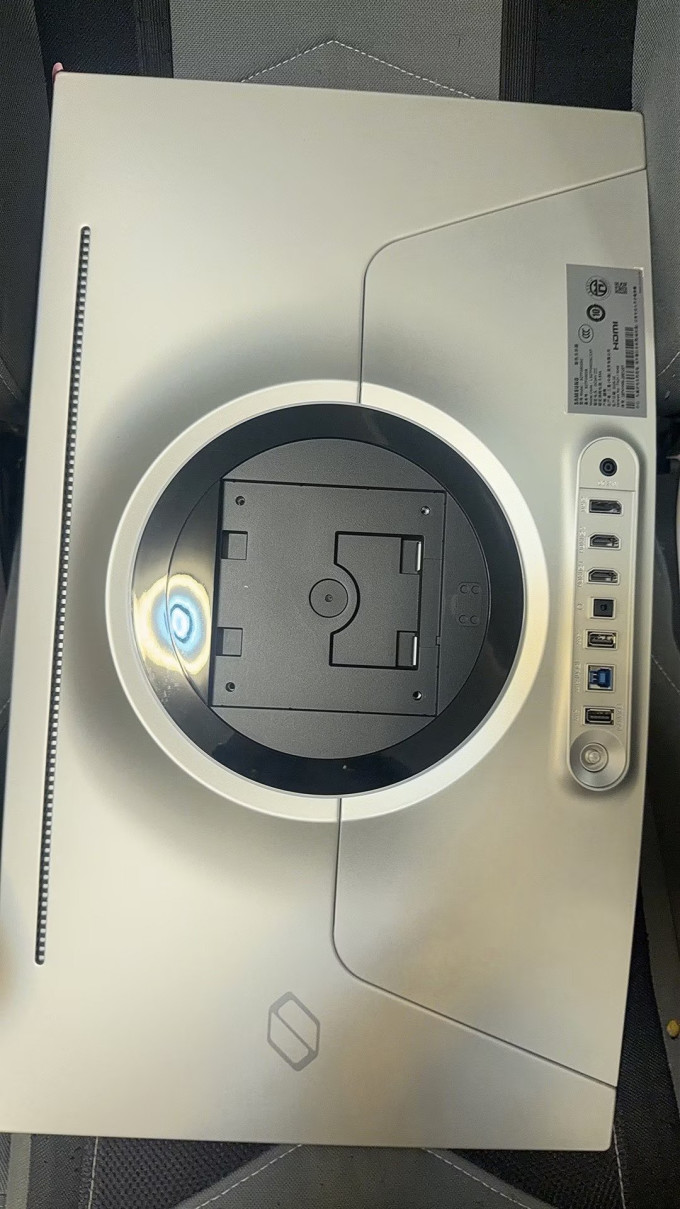 微星显示器