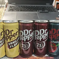 第一口像喝止咳糖浆？聊聊Dr Pepper的"怪味"到底哪来的，怎么喝才好喝