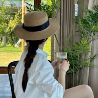 8月底,别急着把法式夏装收起来:5件旧衣直接穿进秋天,值得新买的其实只有3件
