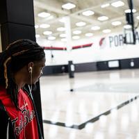霍勒迪买断加盟76人？假新闻骗过ESPN记者，真相是开拓者拒绝了所有报价