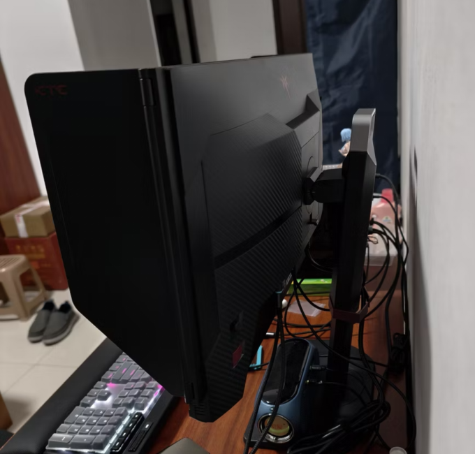 显示器