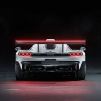 科尼塞格CCGT1，70台全部售罄：这台19年前没能参赛的GT1赛车，终于在公路上重生