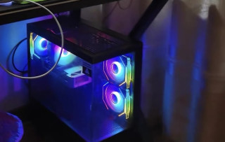 小白逆袭装机记：华硕彗星海景房RTX5060组装升级