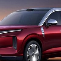 比亚迪唐VS理想L9，谁更值30万？