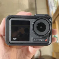 开学季百元运动相机避坑：300元以下的杂牌4K别碰，几百块预算有两条正路