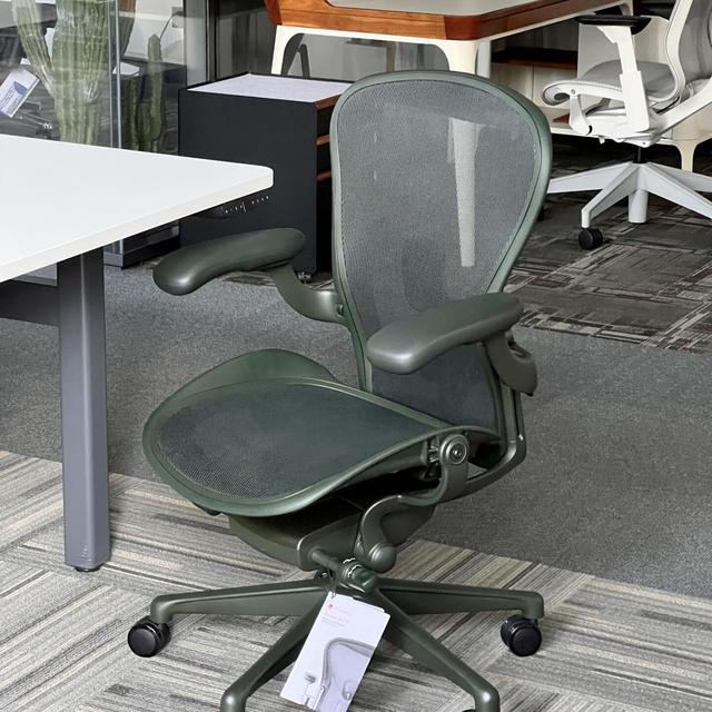 赫曼米勒像床垫：花一万块买它之前，先搞清楚4类试坐场所和到店试什么