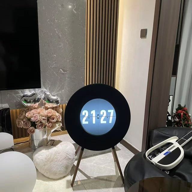 种草最凶的时候，MORRORART二手准新机正在半价流出：接手前，先对一遍这份故障账本
