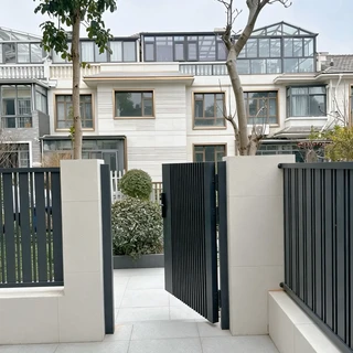 同样是院子围栏，有人1169元搞定，有人被报价4万：翻了20多份真实订单，钱差在哪了