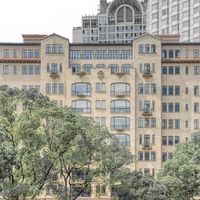 特朗普的4亿美元白宫舞厅终获放行：被抛弃百年的折衷主义建筑，为什么成了最贵的？
