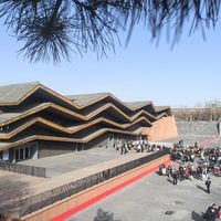 《又见平遥》暑期档8月31日收官、9月场次切换:238元的票什么时候看最值?选场次、正倒序、避坑一次说清