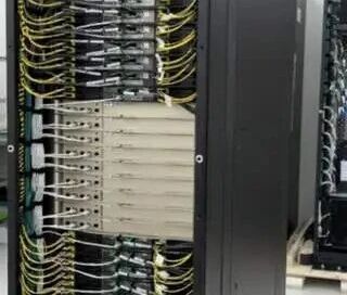 74.7TB内存！NVIDIA首批Vera Rubin NVL72到货开箱：单机功耗超200kW