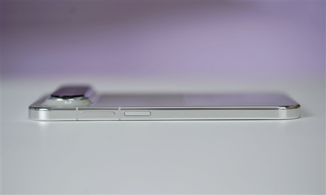 行业首发16:9.5阔型屏!华为Pura X View图赏