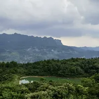 为什么很多人露营一次就劝退？昨天知乎热题：翻完3篇劝退帖评论区，一半的坑装备救不了