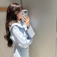 可隆破60亿成“体制内工服”：“处级穿鸟、科级穿隆”，2900块里多少是身份钱？