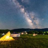 半个朋友圈都在转"入选全国观星指南",先别急着订房:59处点位、18个重点推荐,入选≠你能看到银河