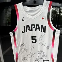 河村勇辉两年换了3支NBA球队：粉丝该不该急着买新球衣？球衣、国家队服、球星卡一次说清