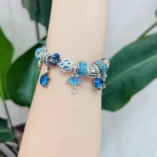 全网都在嘲潘多拉是「时代的眼泪」，财报却悄悄在涨：你那条链子还值不值得戴，我算明白了