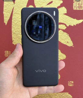 3000元预算：选2026全新中端，还是上代二手旗舰？
