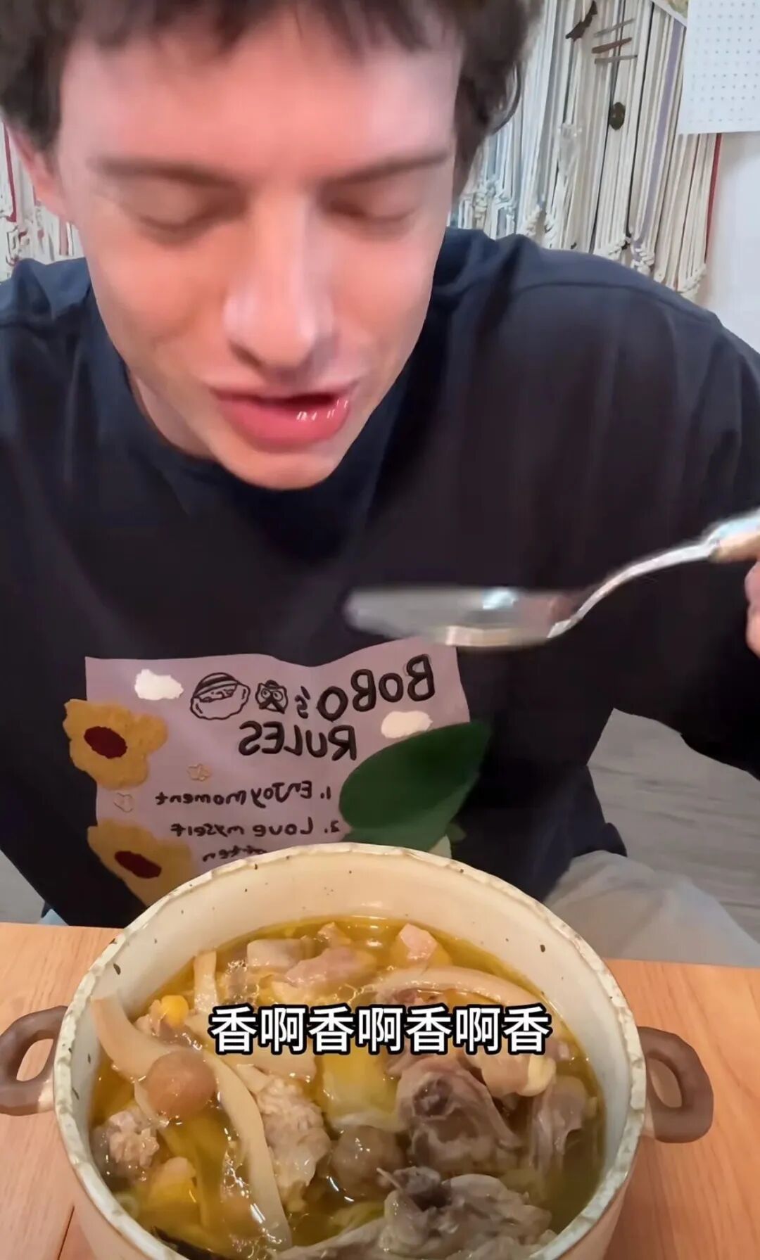 爱养生的老外,在沃尔玛疯抢中国零食