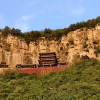 学生免票8月31日截止:娲皇宫免的是70元门票,上山选索道、观光车还是滑车得想清楚
